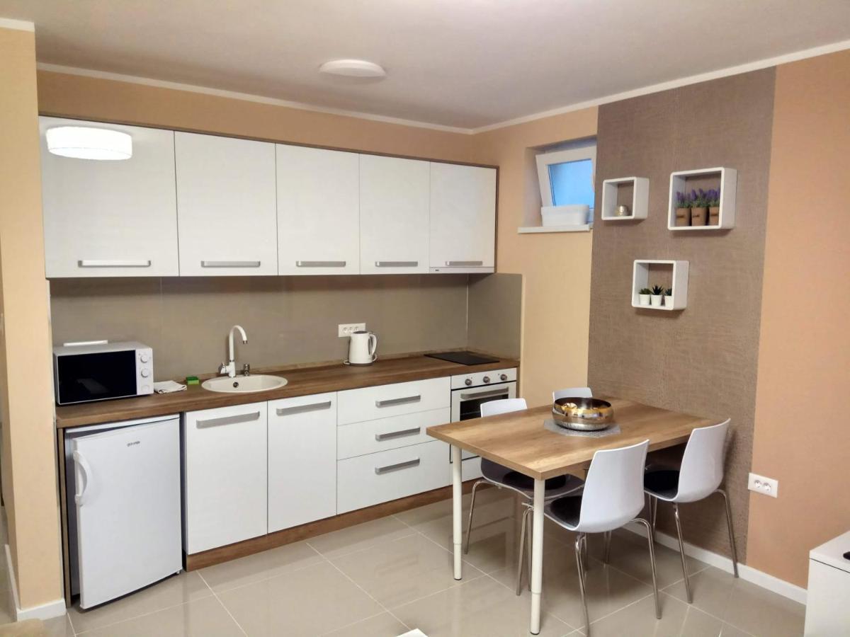 Apartment Cherry Gold Zrenjanin Exterior foto